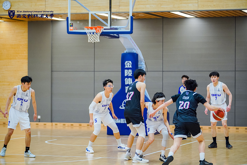 一场3-2让意甲榜首易主，阿莱格里神换人，让二追三奇迹逆袭